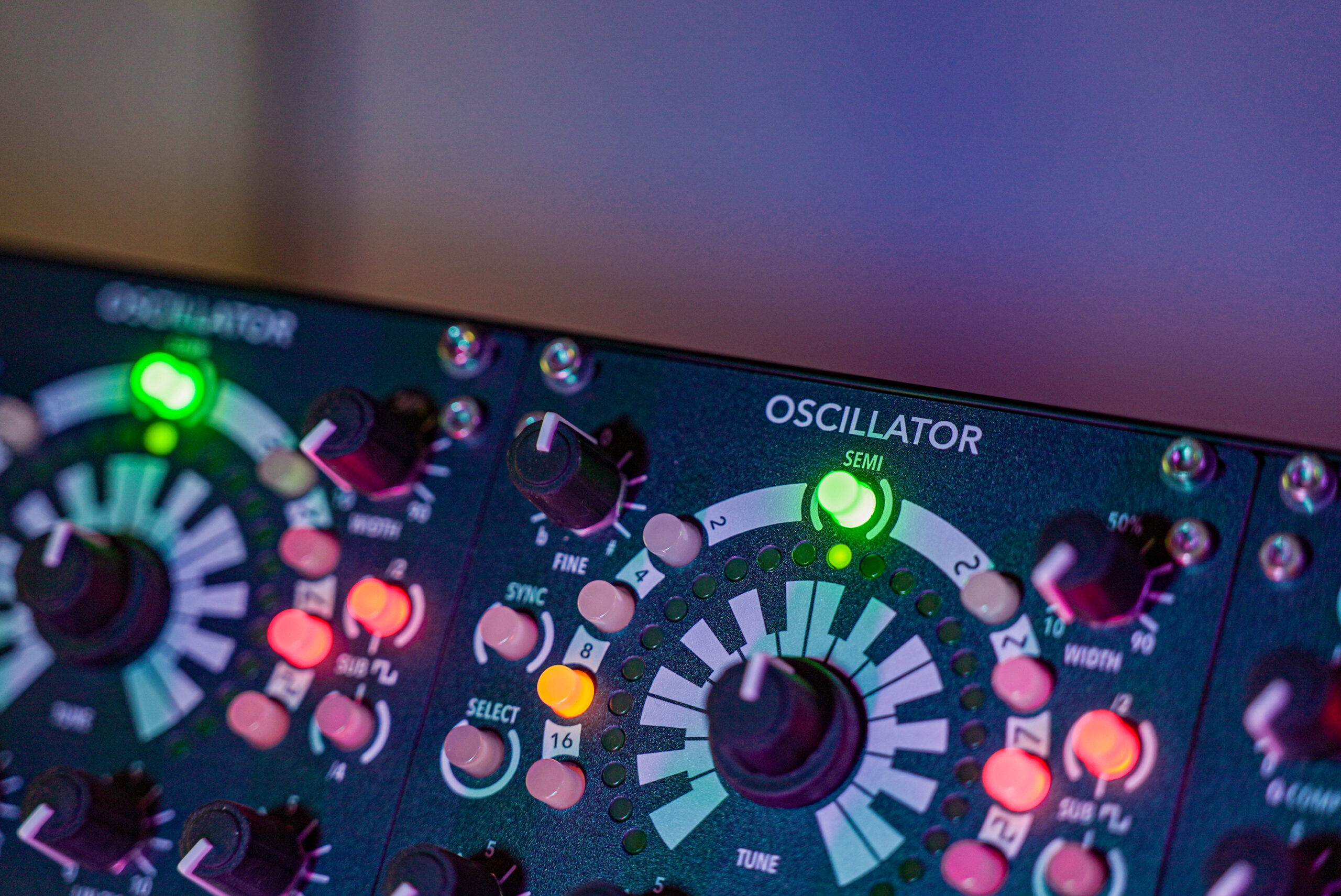 OSCILLATOR - Image 4